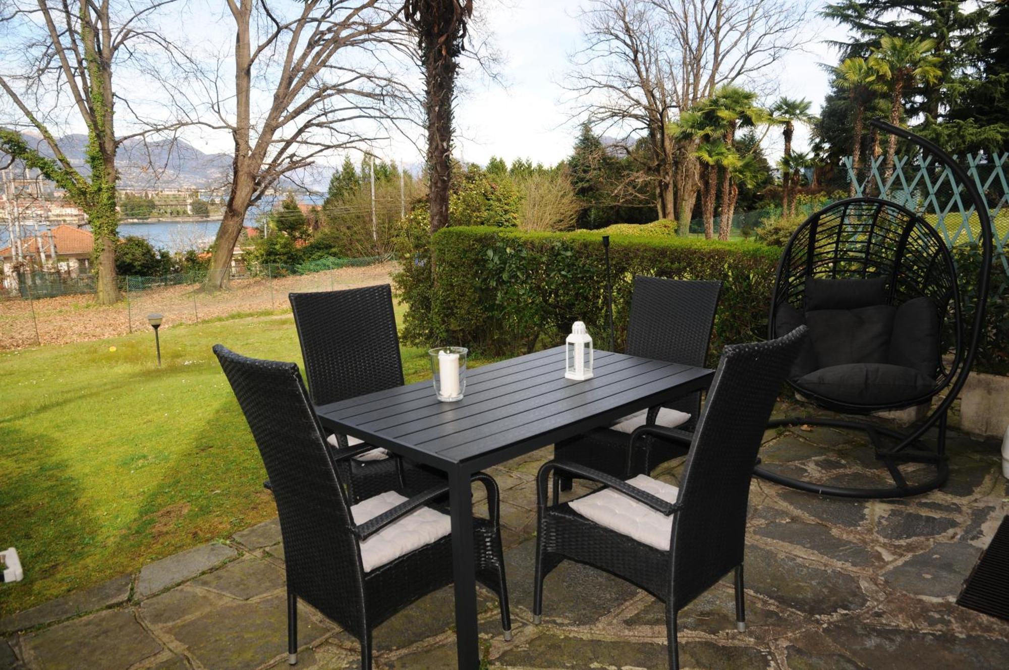 Lovingstresa3 Giardino Del Lago Екстериор снимка